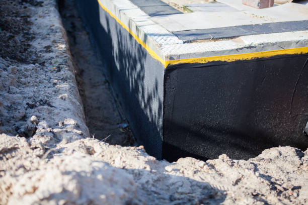 Professional Wet Basement Repair technician working in Melvindale, MI